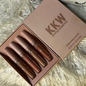 Kylie Cosmetics KKW Crème Liquid Lipstick - Warm Brown